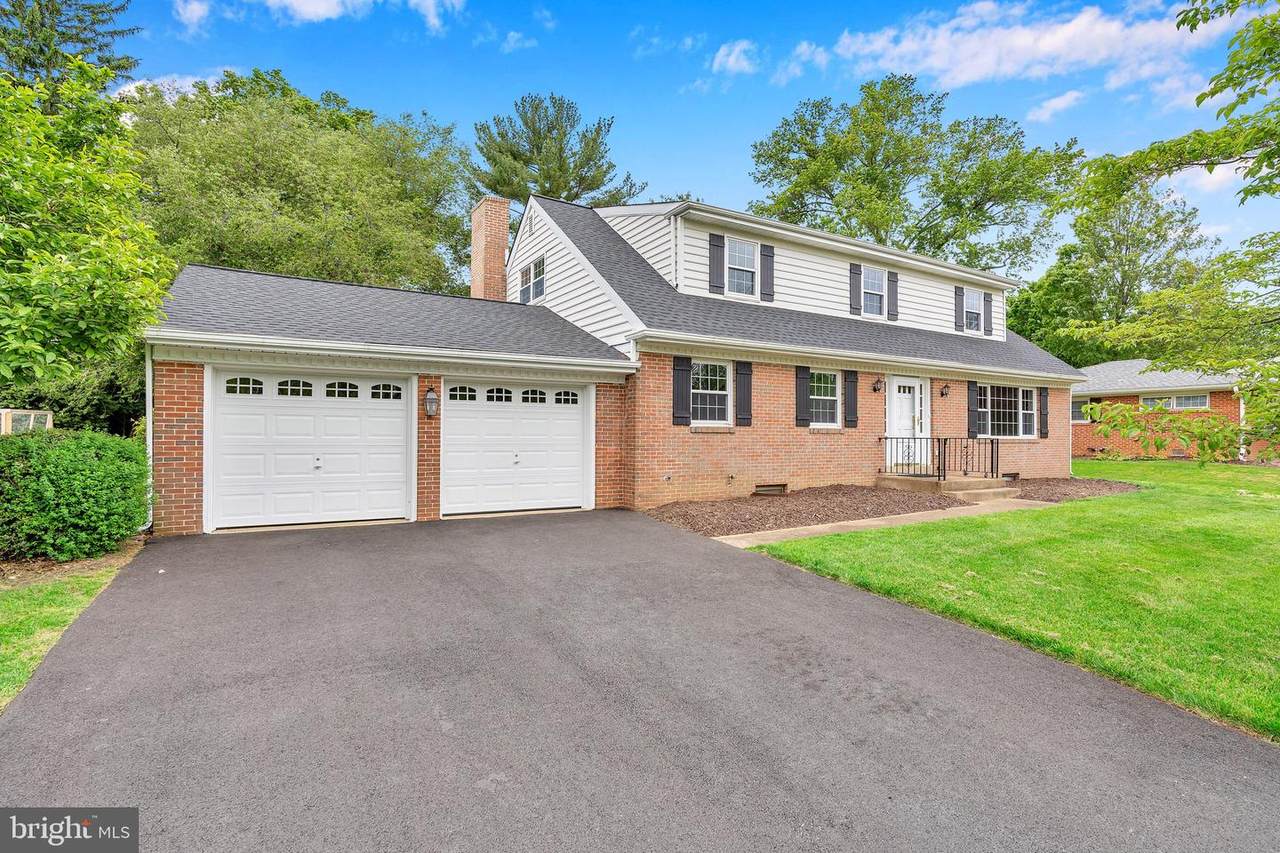 615 Foulkstone Road - Photo 1
