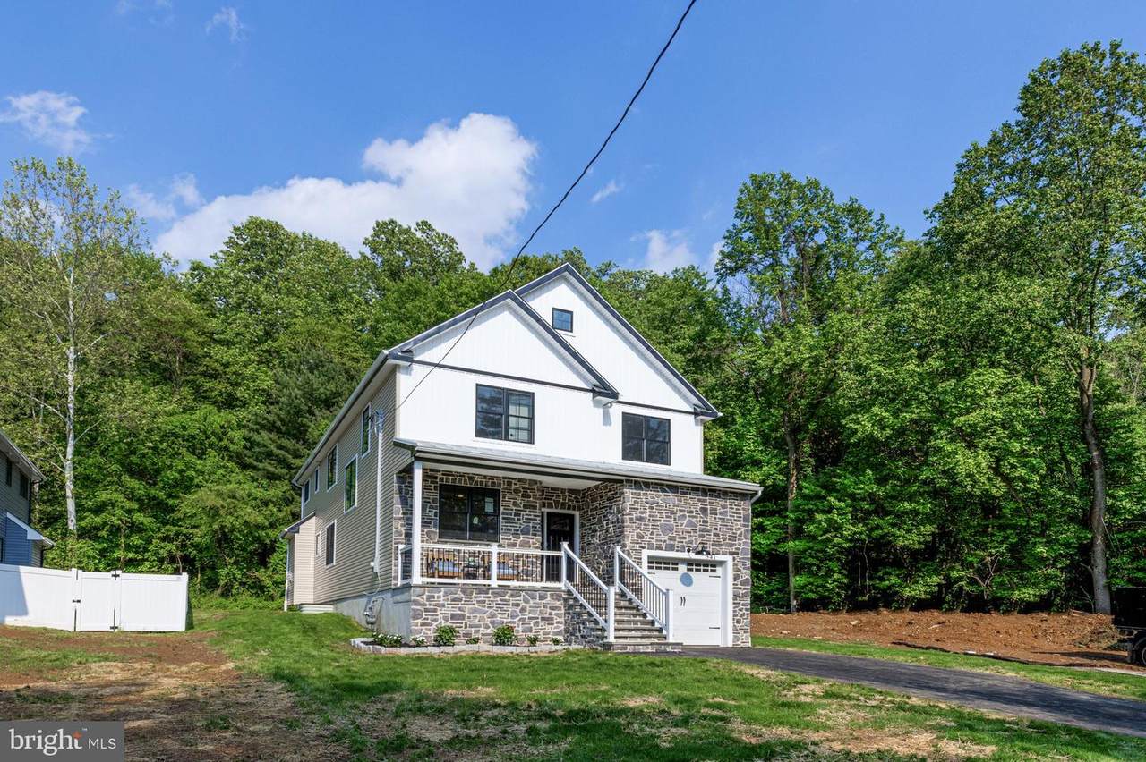 541 Glendale Road - Photo 1