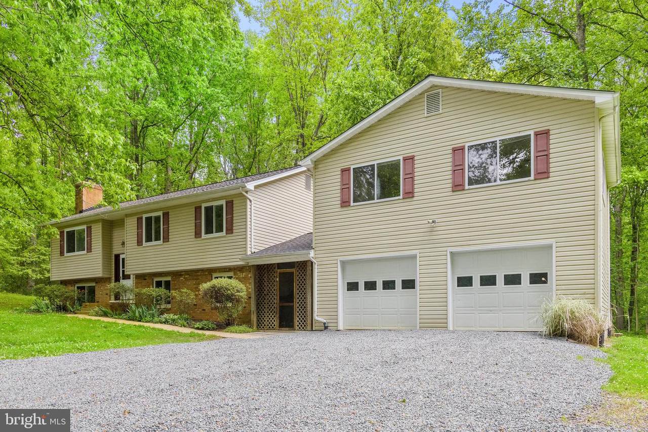 19218 Kings Drive - Photo 1