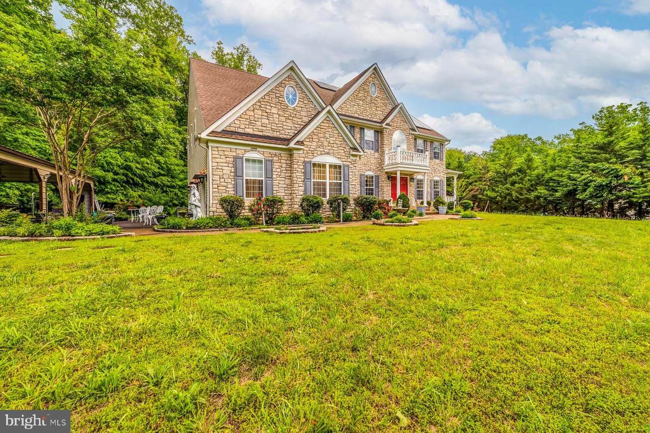 21 Wentworth Drive - Photo 1