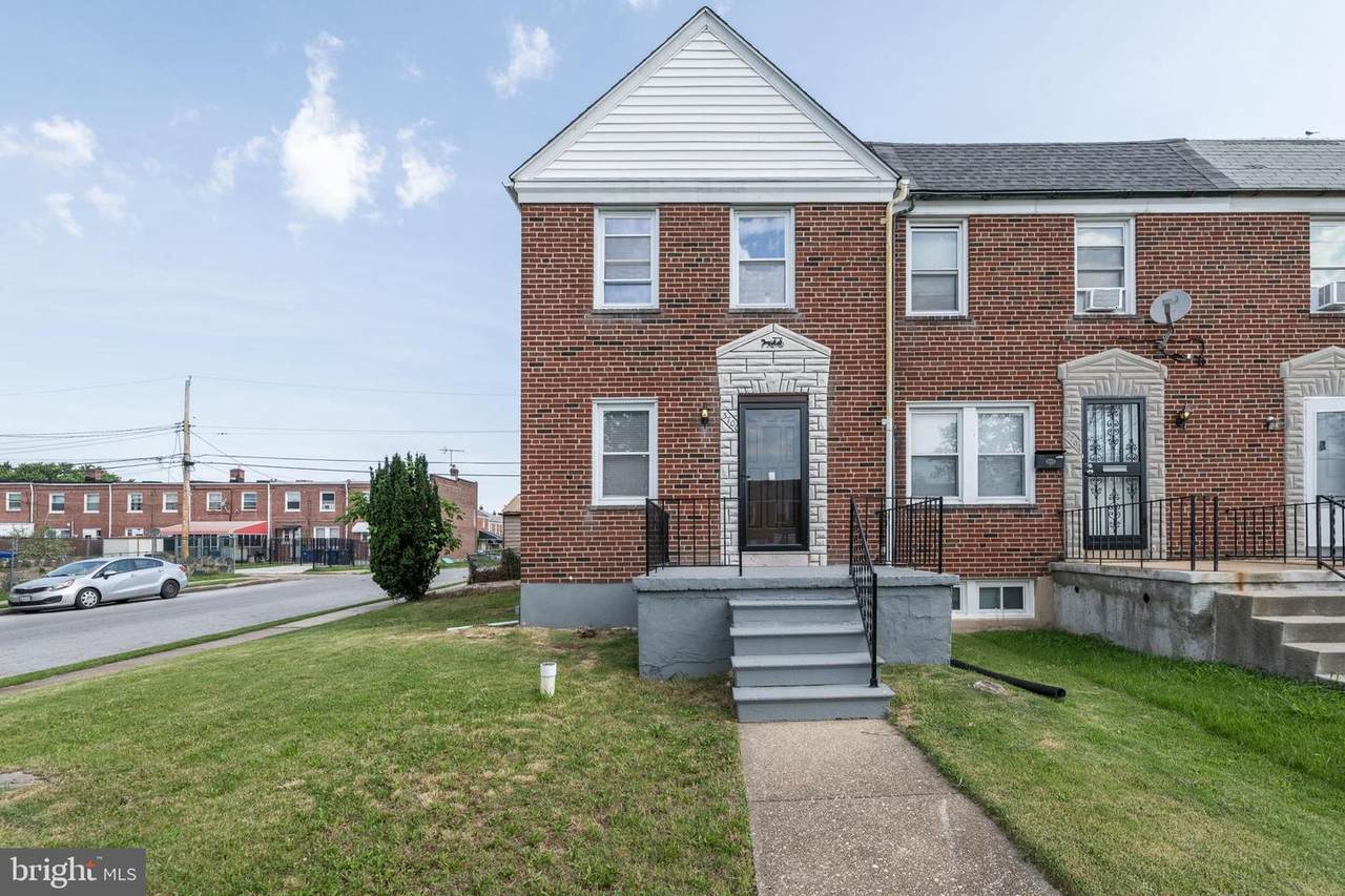3700 Elmley Avenue - Photo 1