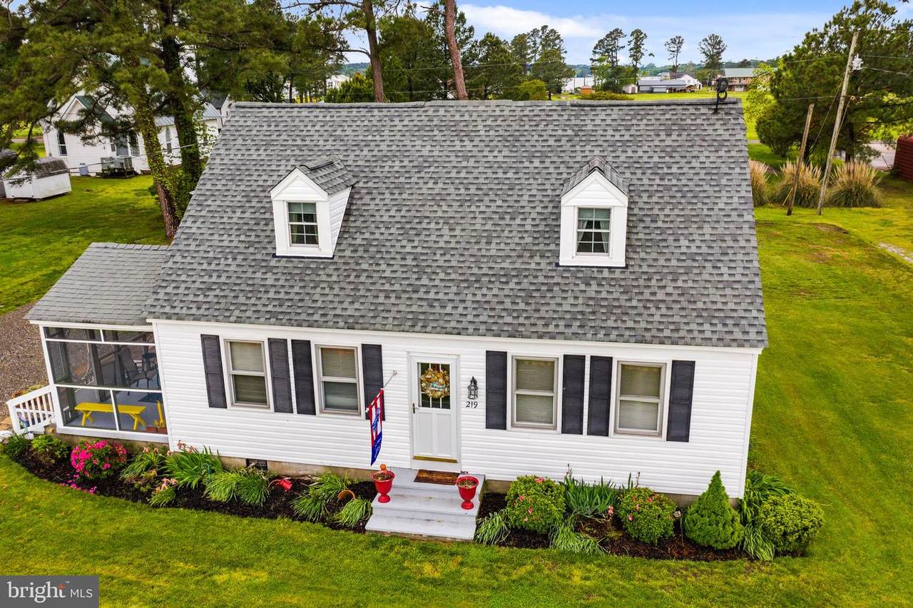 219 River Road - Photo 1