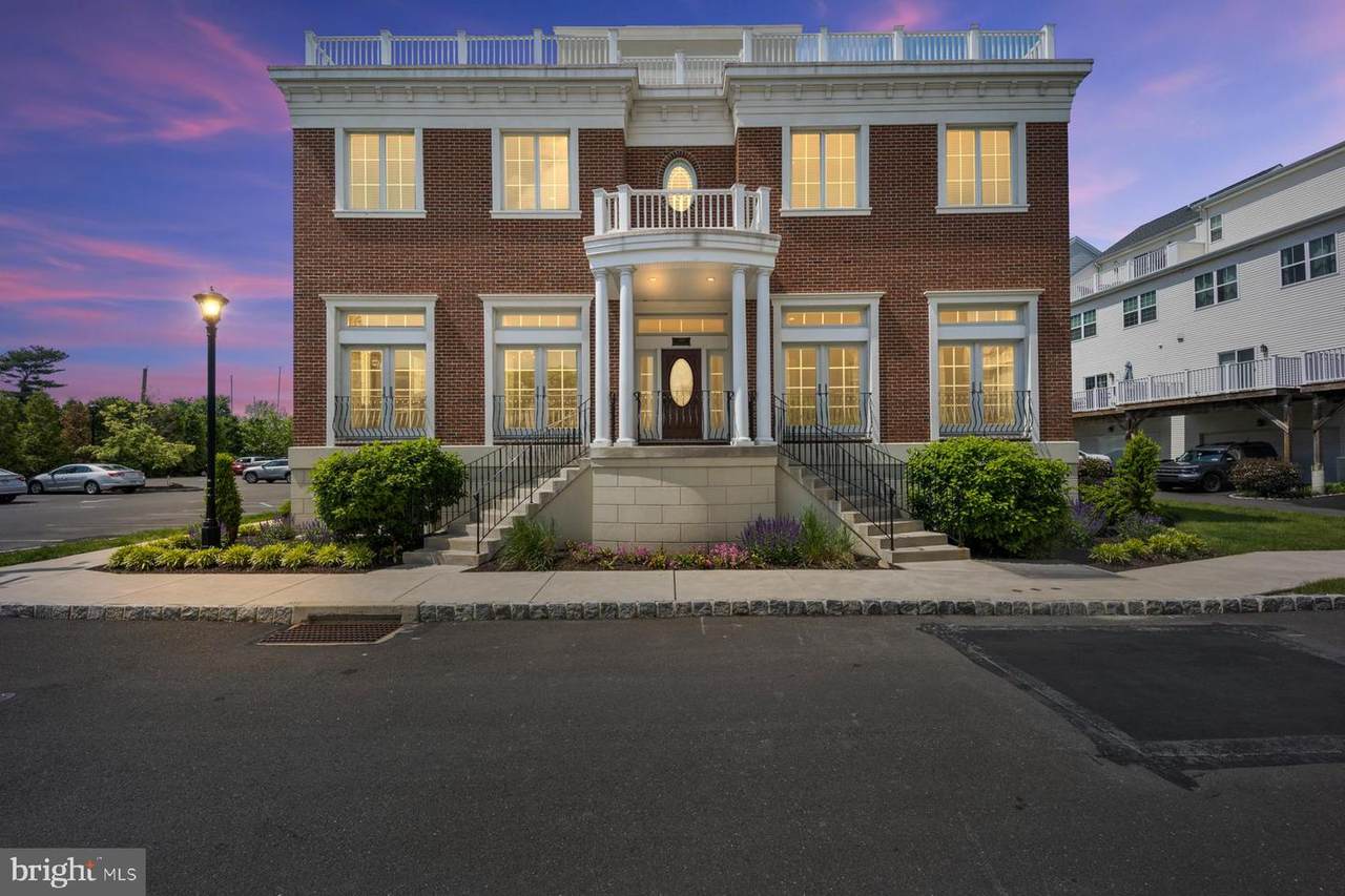 100 Tidewater Drive - Photo 1