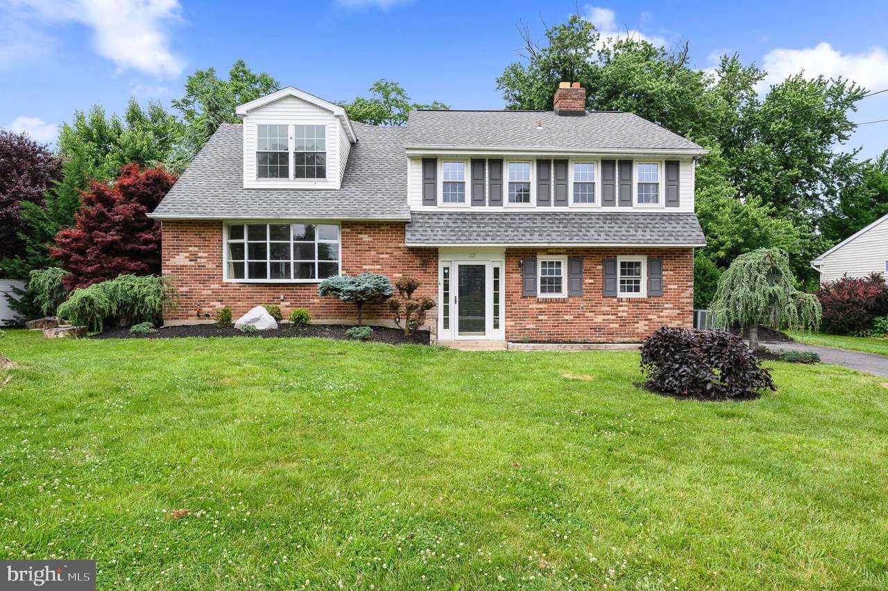 32 Colton Drive - Photo 1