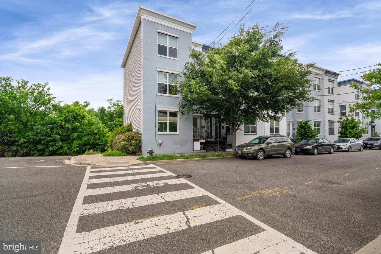 3300 9TH Street - Photo 1