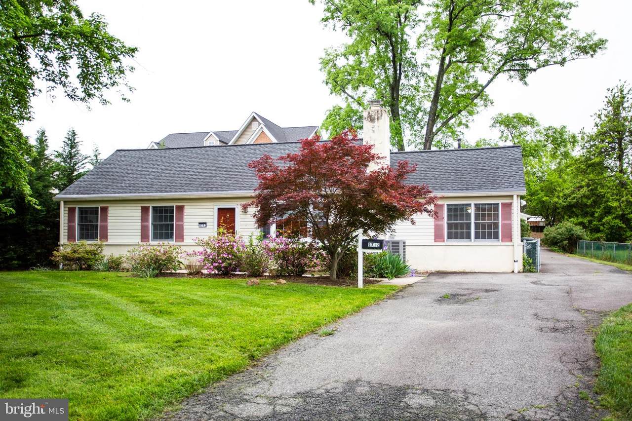 1712 Olney Road - Photo 1