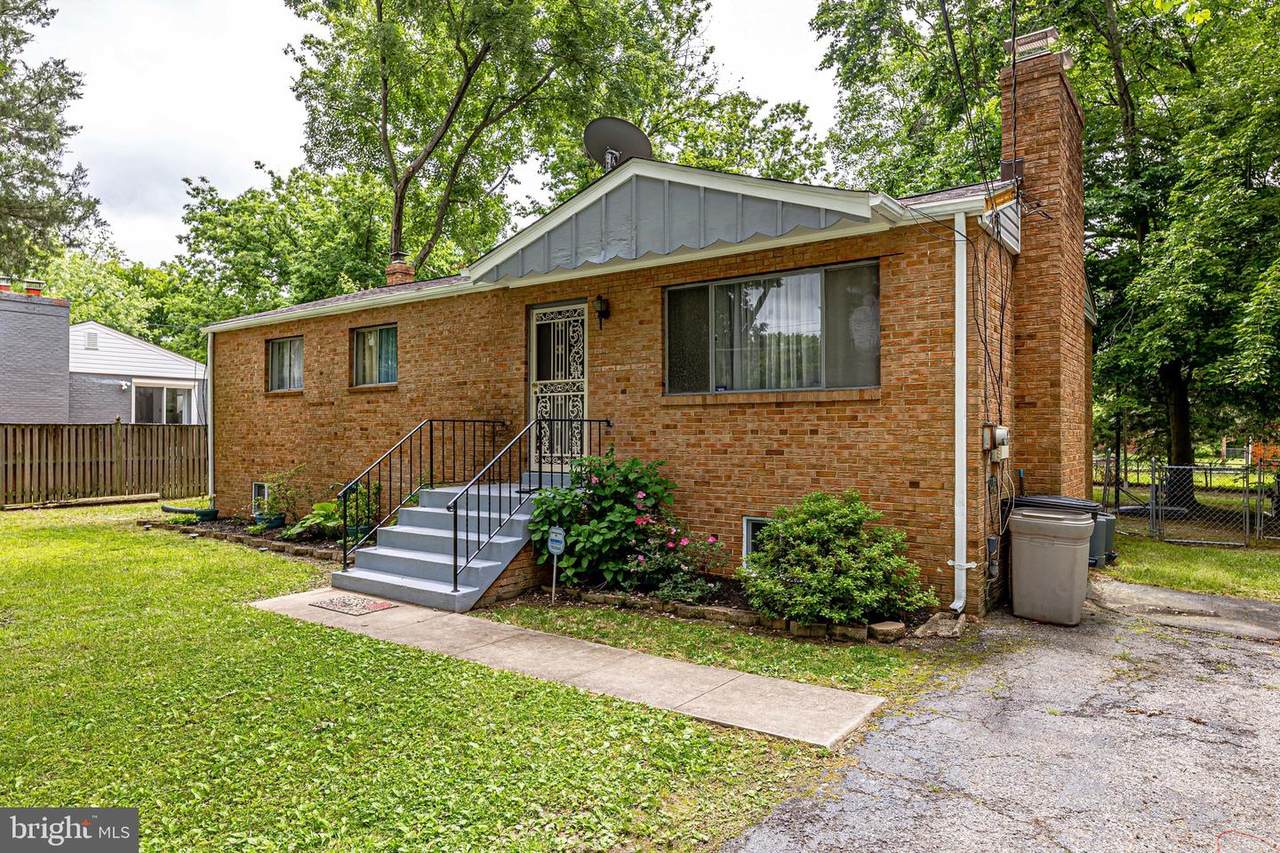 8007 Vernon Drive - Photo 1