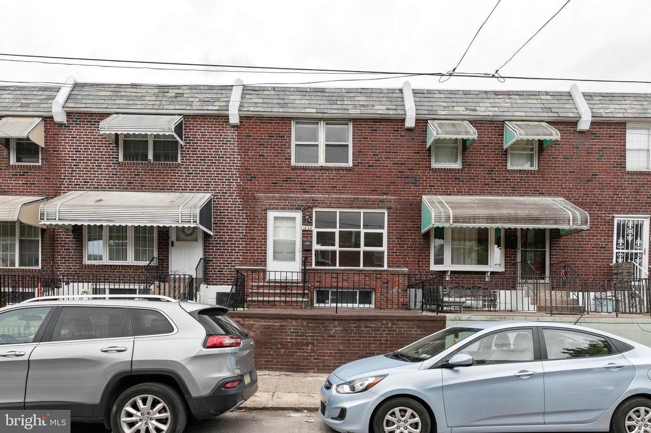 1828 29TH Street - Photo 1