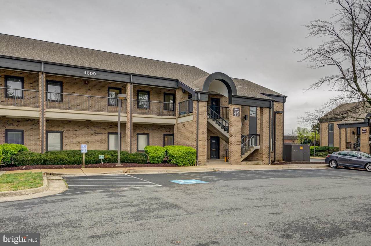 4609 Pinecrest Office Park Drive - Photo 1