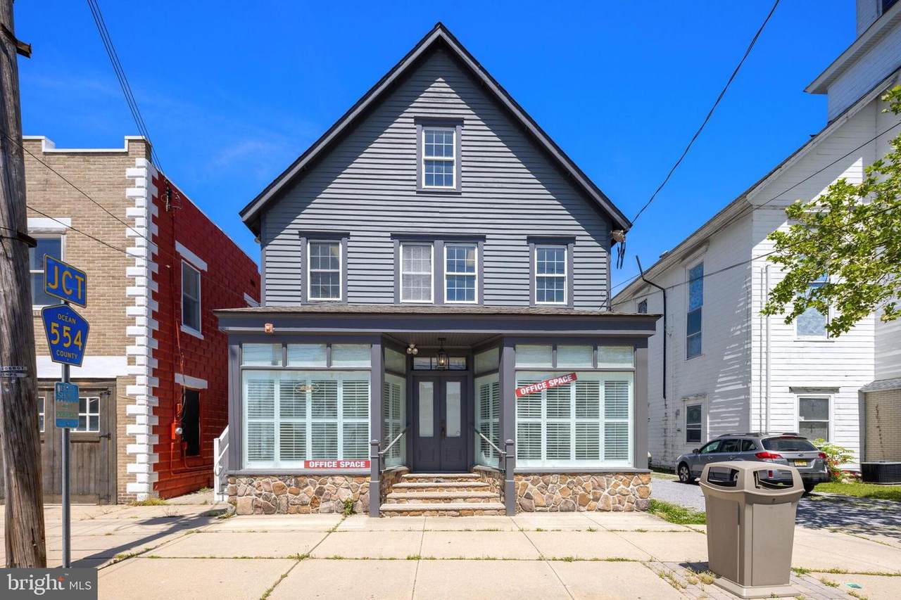 684 Bay Avenue - Photo 1
