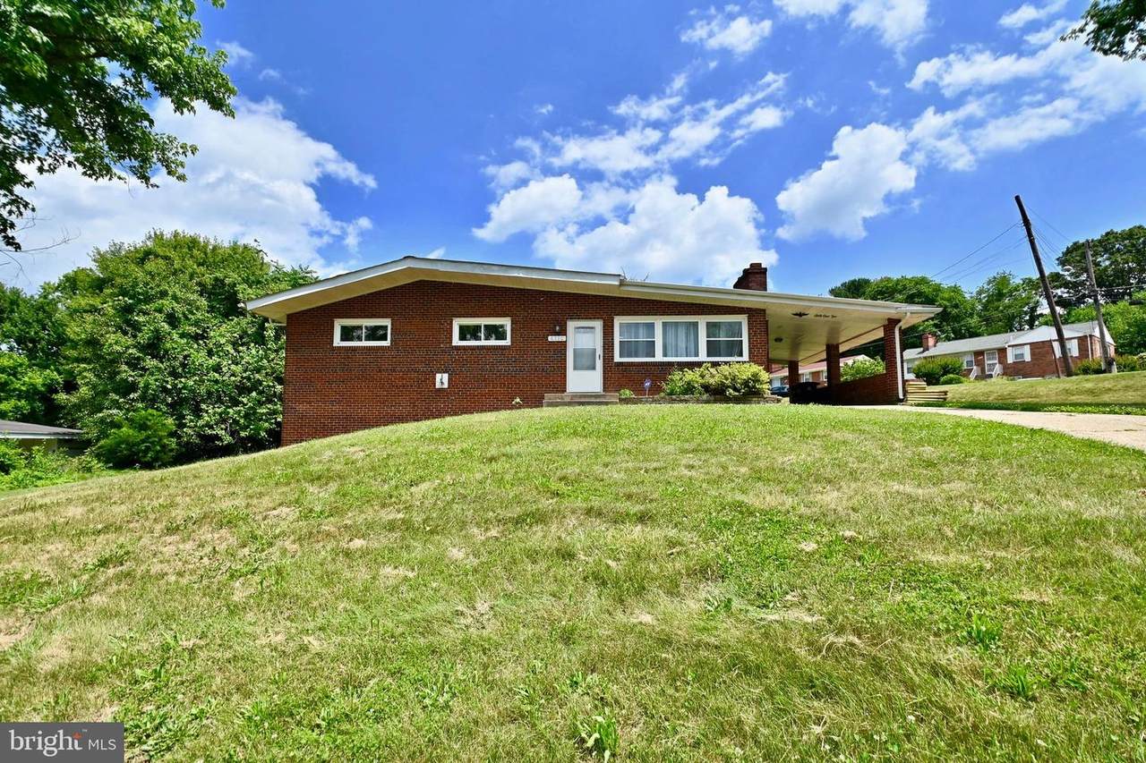 6110 Middleton Lane - Photo 1