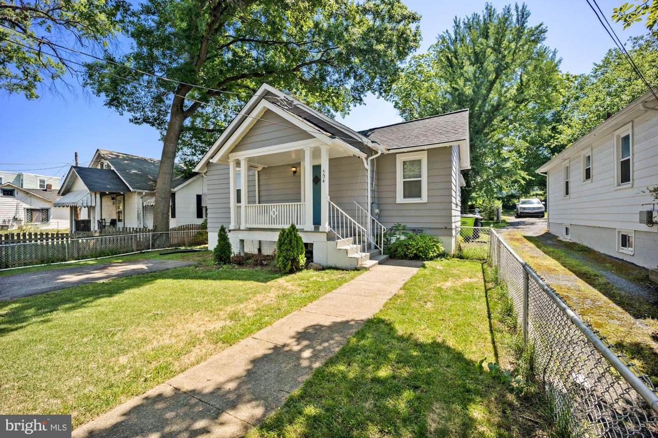 504 Capitol Heights Boulevard - Photo 1