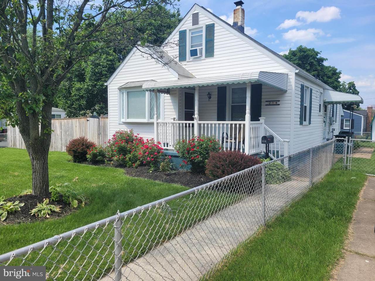 214 Linda Avenue - Photo 1