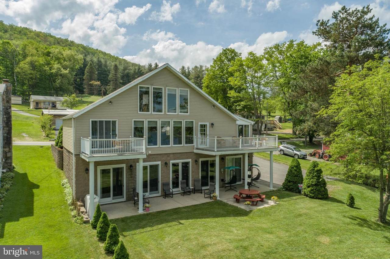 657 Marsh Hill Road - Photo 1