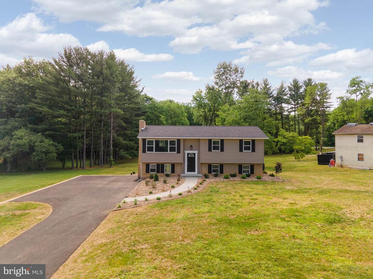 21609 Kelso Drive - Photo 1
