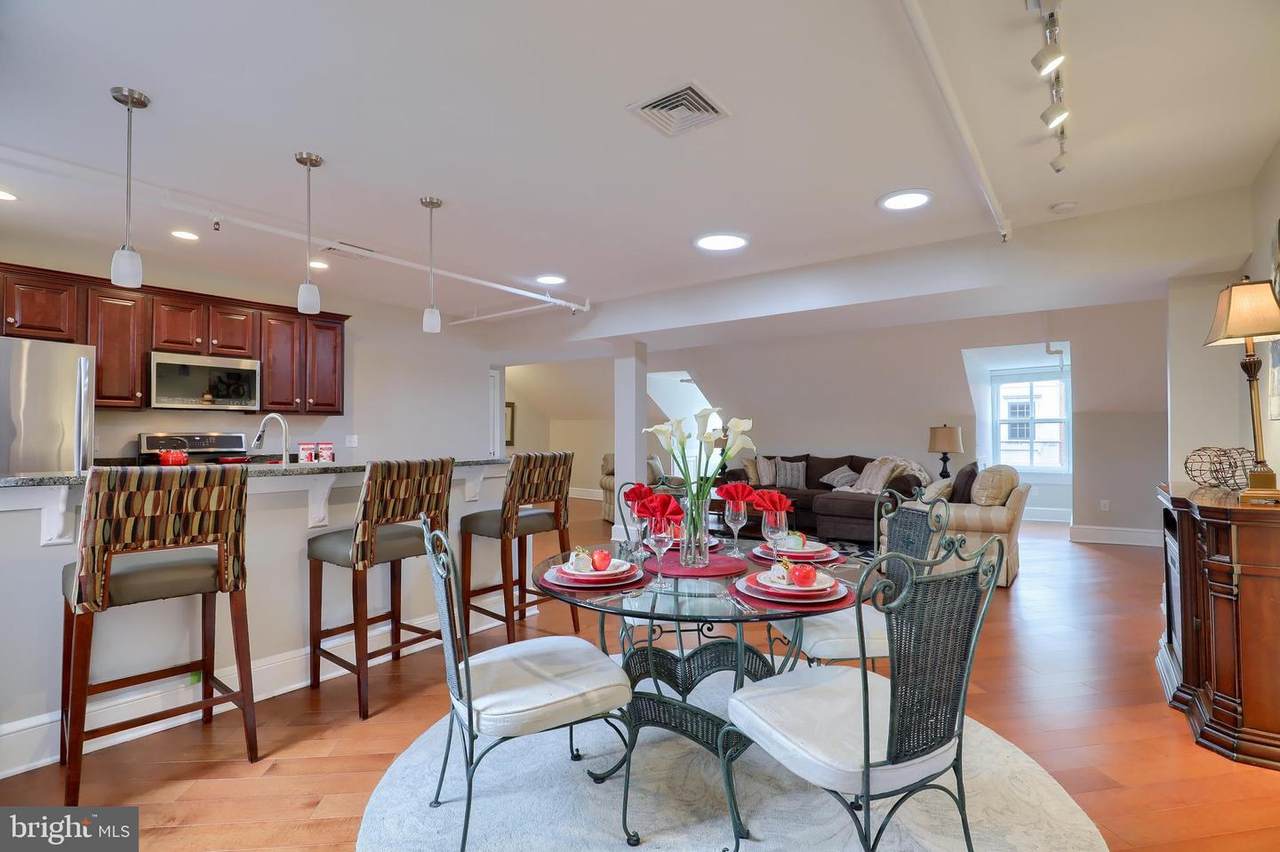 145 King Street - Photo 1