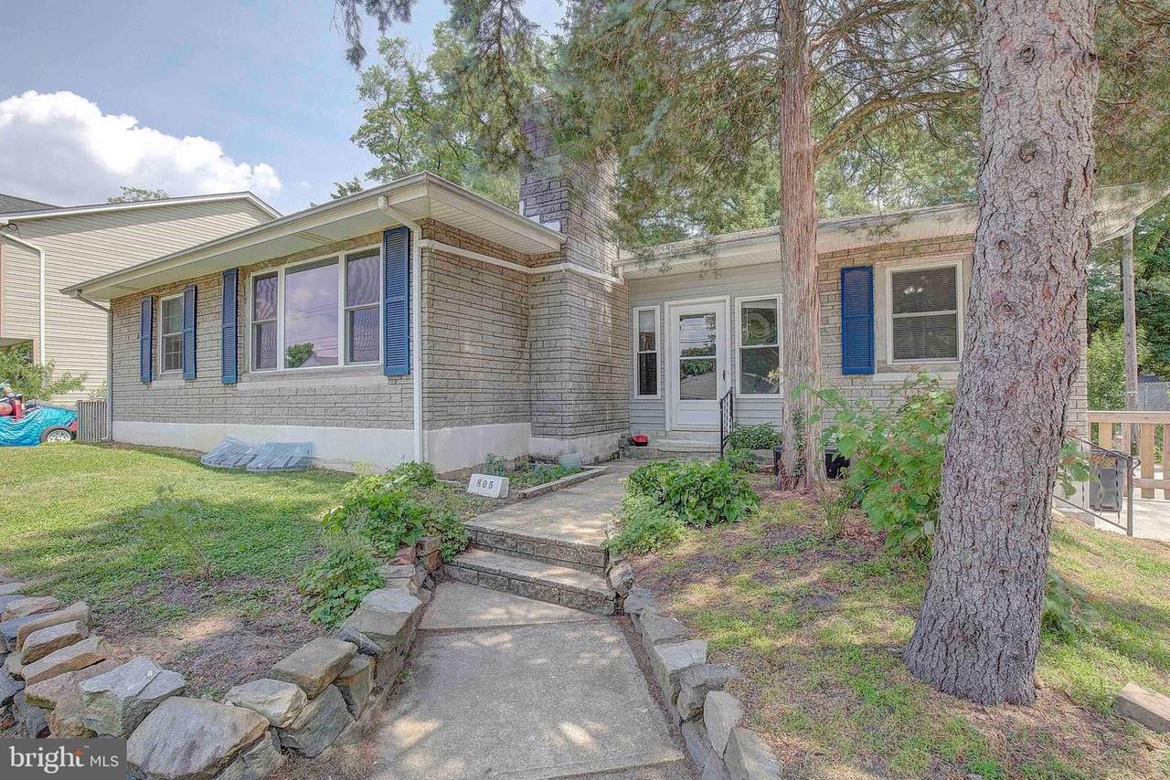 805 Hilltop Road - Photo 1