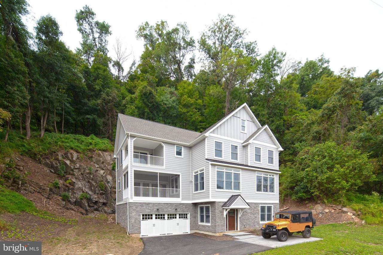 1855 River Road - Photo 1