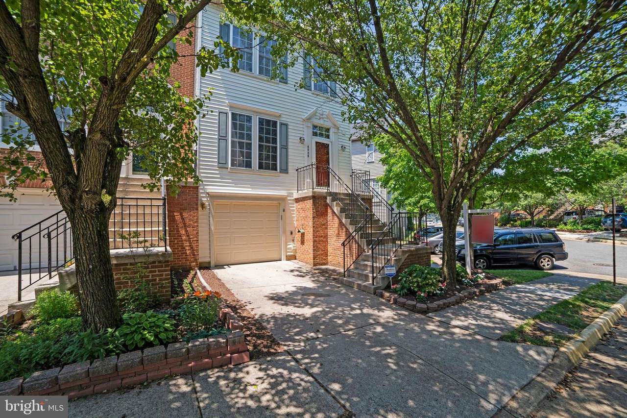 6646 Debra Lu Way - Photo 1
