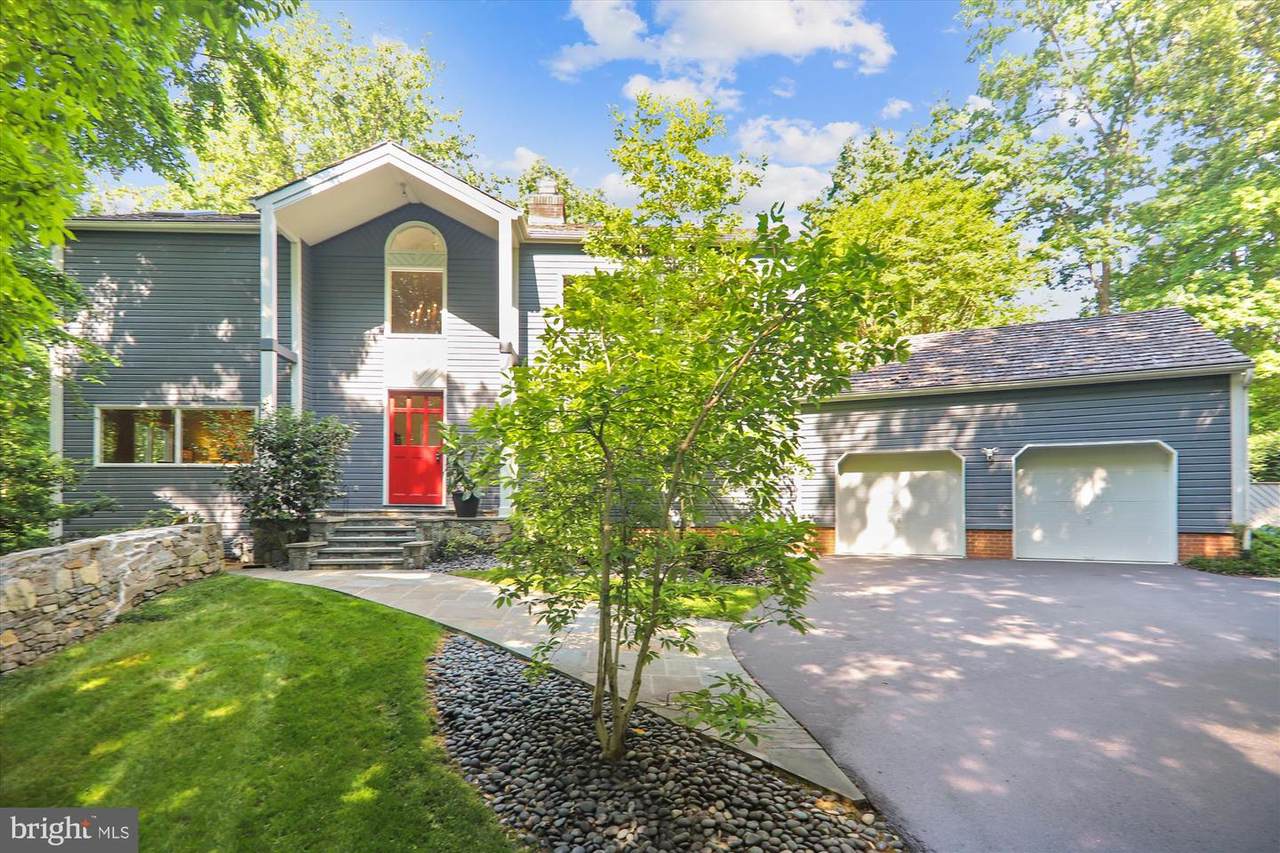 6832 Capri Place - Photo 1