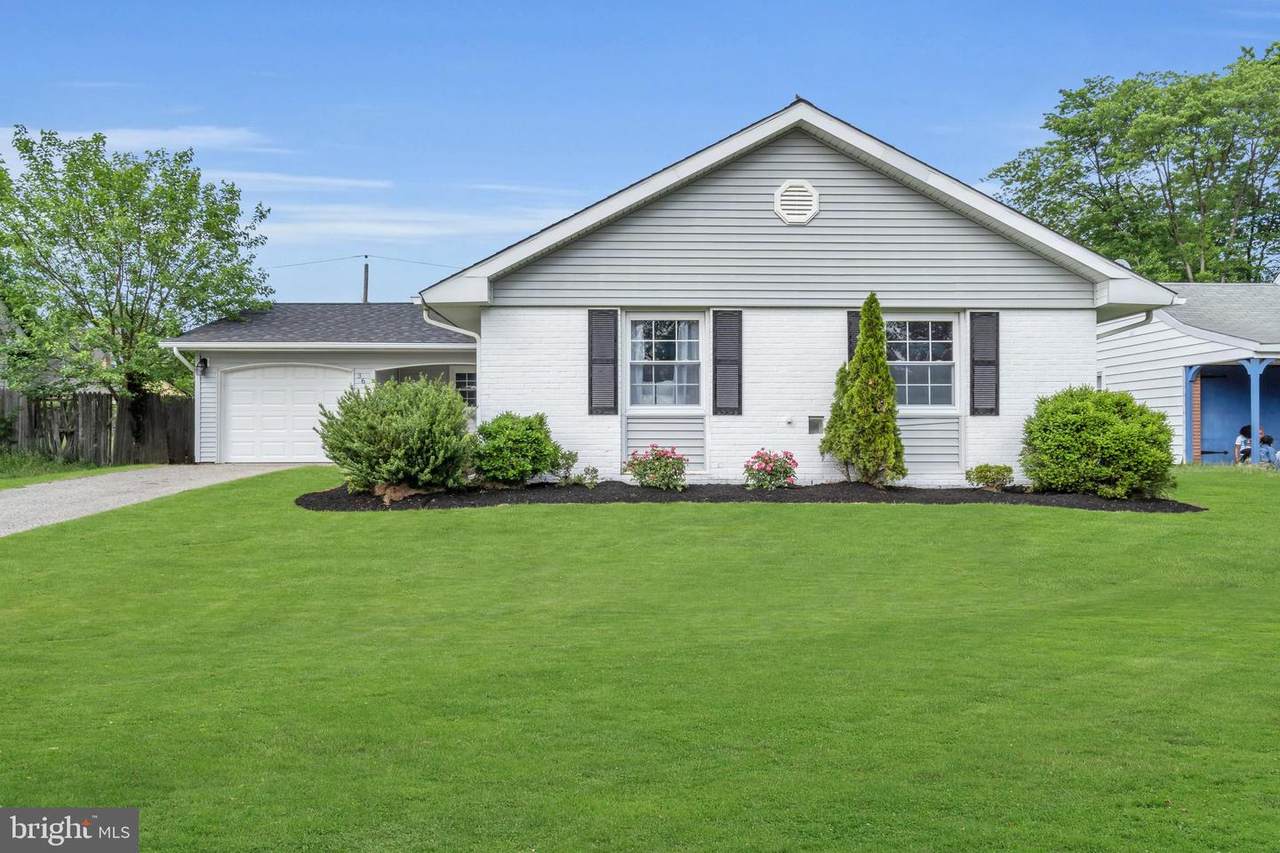 36 Beaverdale Lane - Photo 1