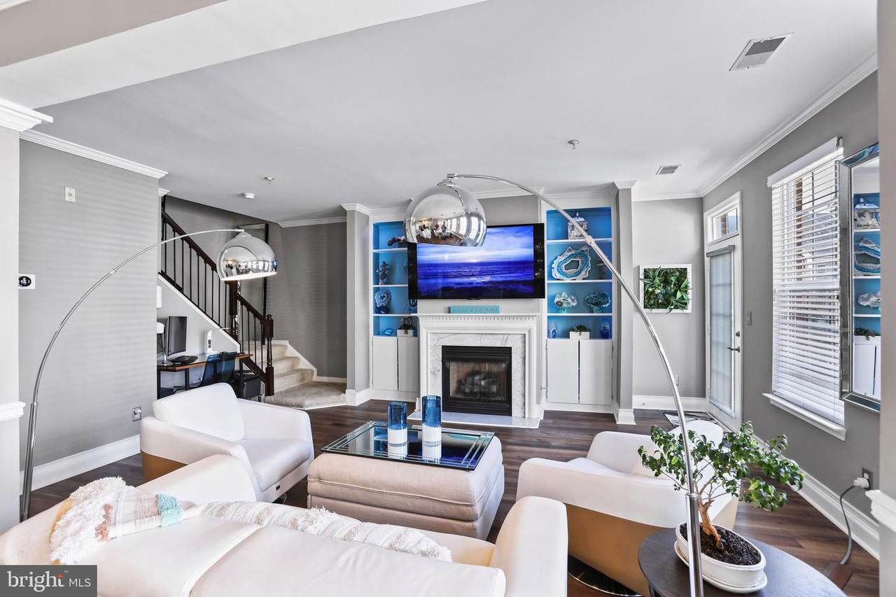 2663 Manhattan Place - Photo 1