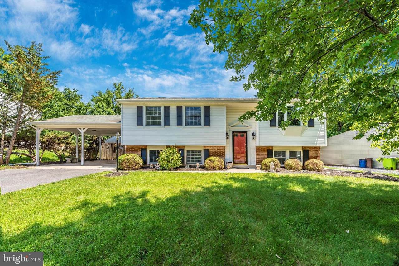 19237 Hempstone Avenue - Photo 1