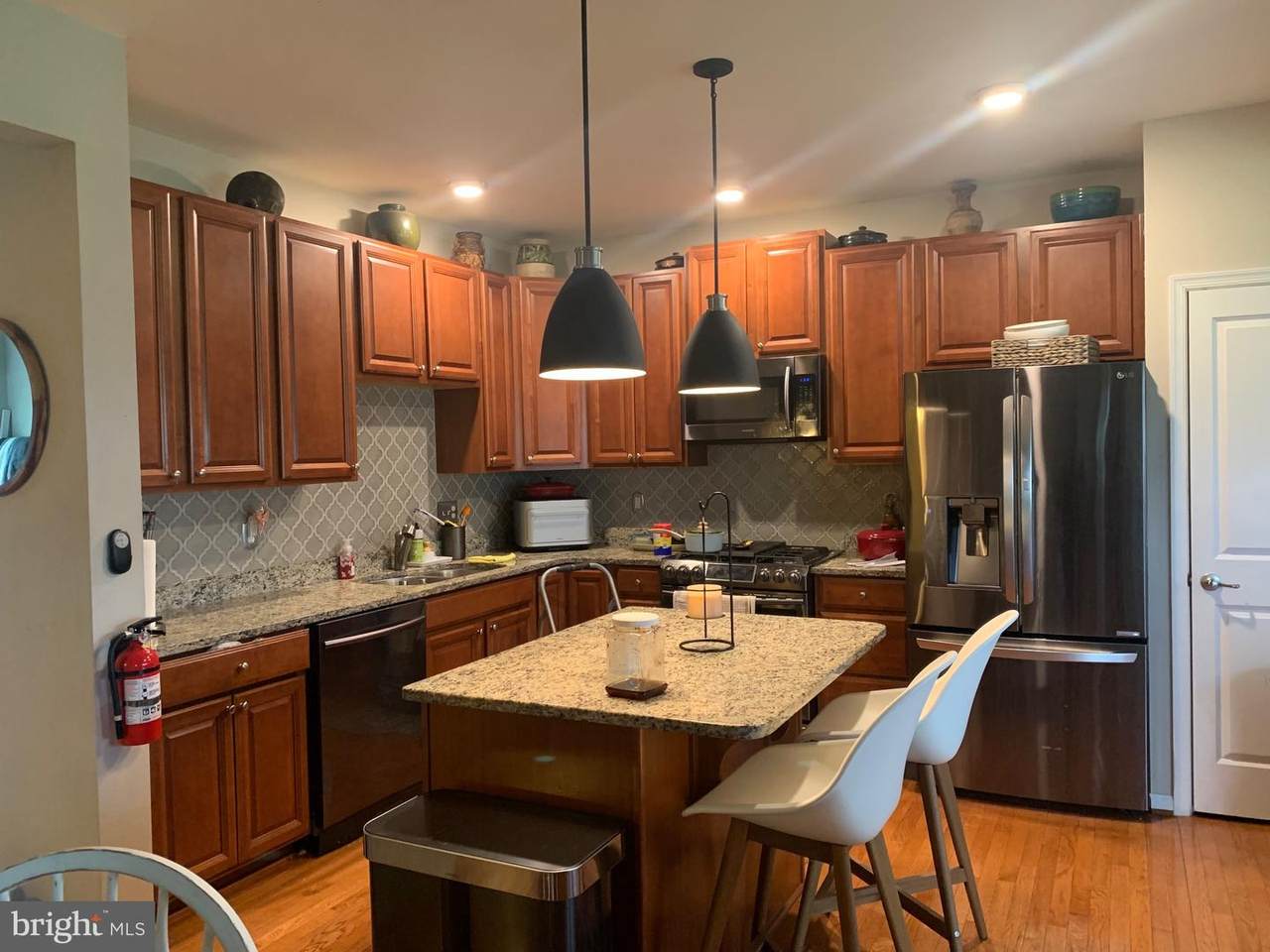 601 Matisse Way - Photo 1