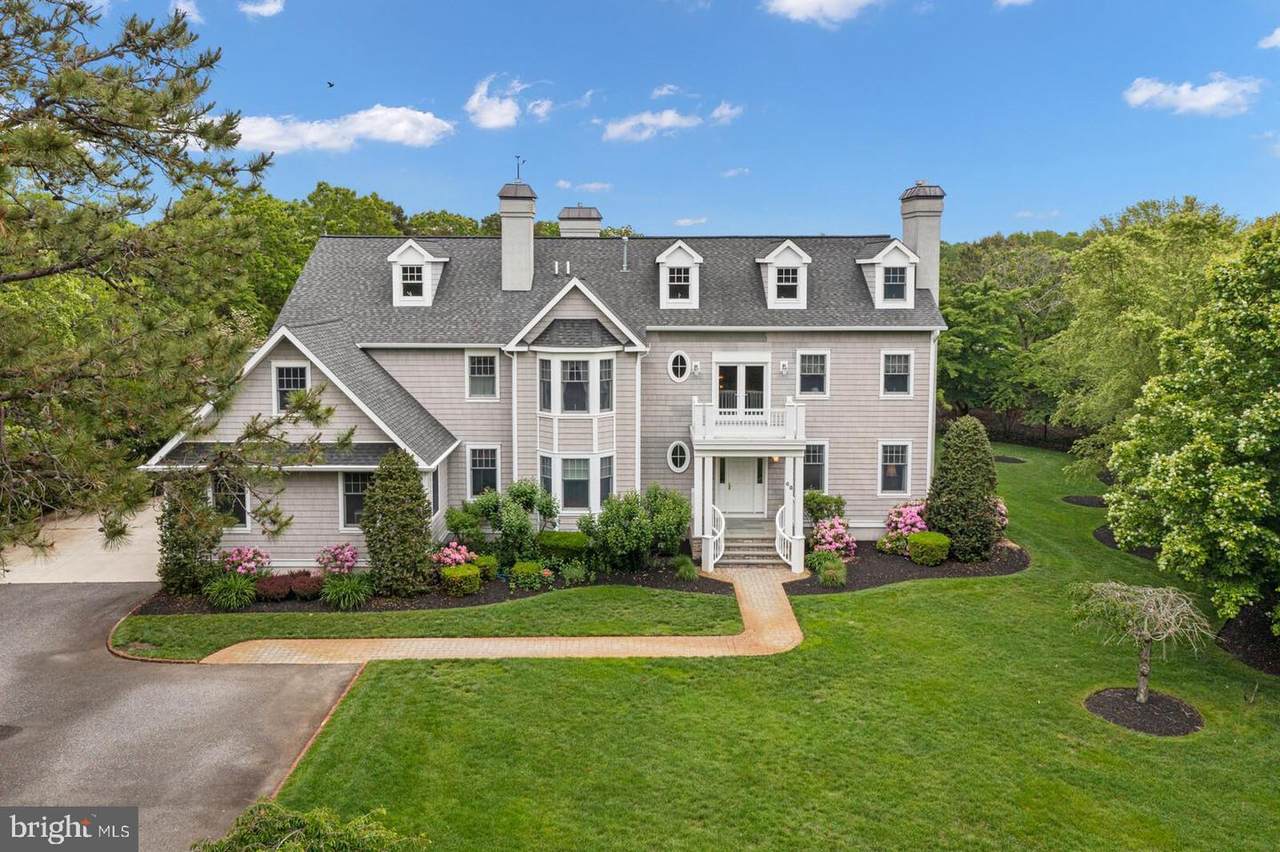 68 Brooks Avenue - Photo 1