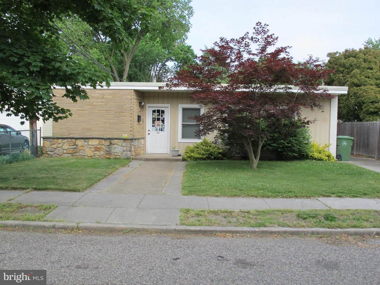 201 Spring Garden Street - Photo 1