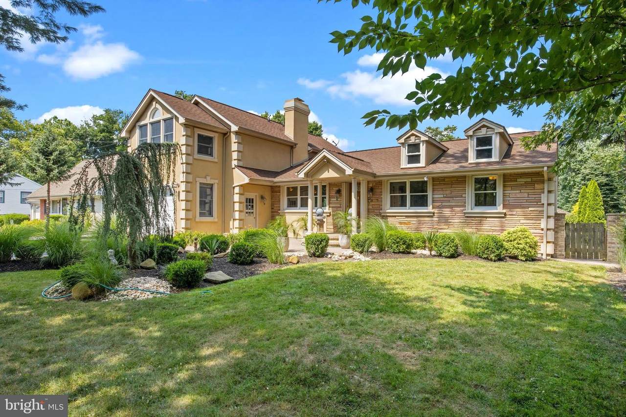 40 Wayside Lane - Photo 1