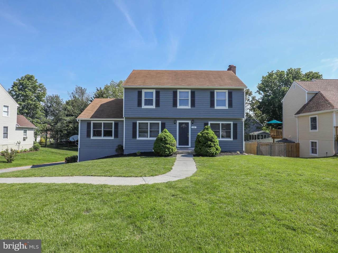 128 Nightingale Avenue - Photo 1