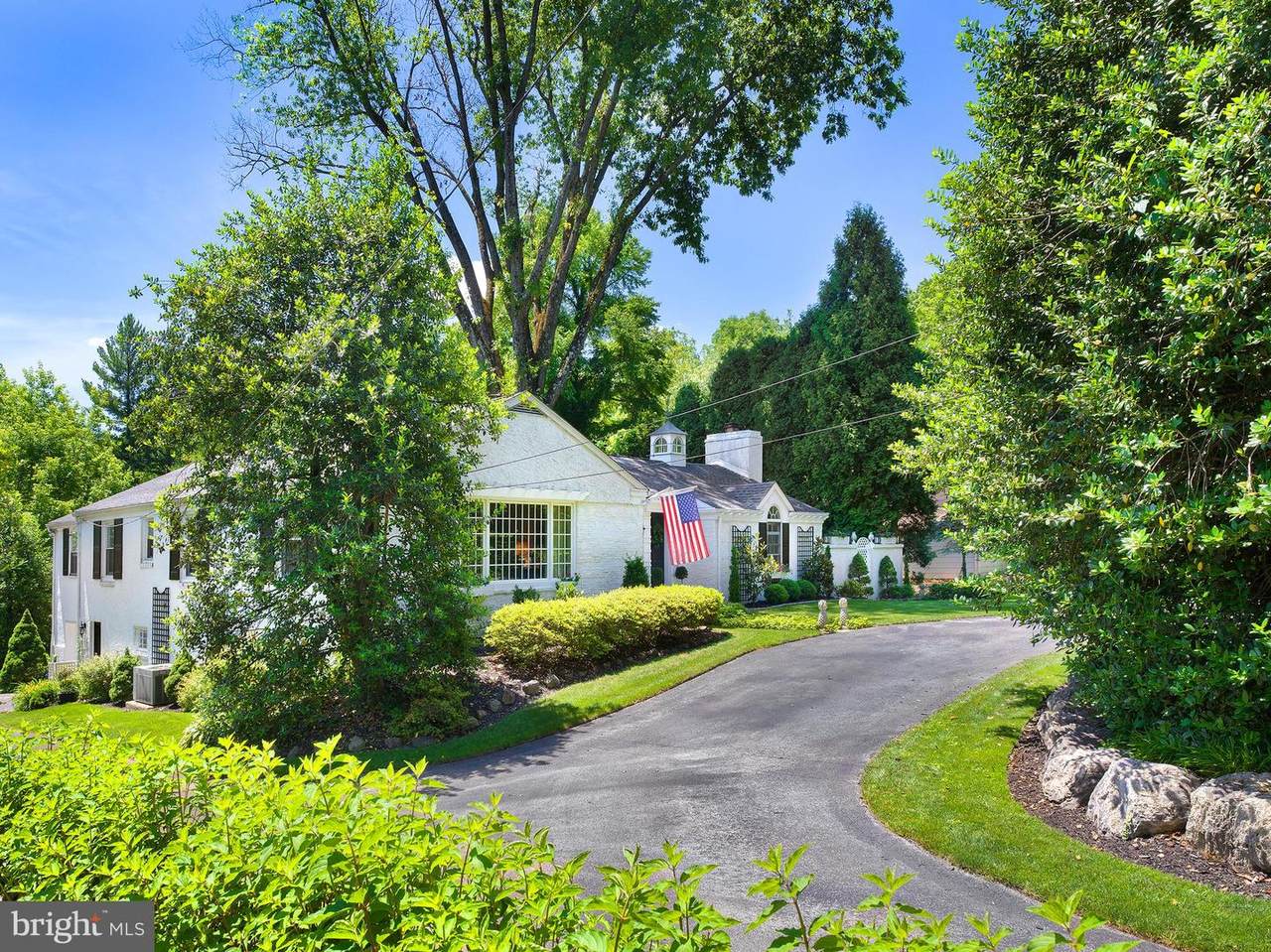 185 Spring Mill Road - Photo 1