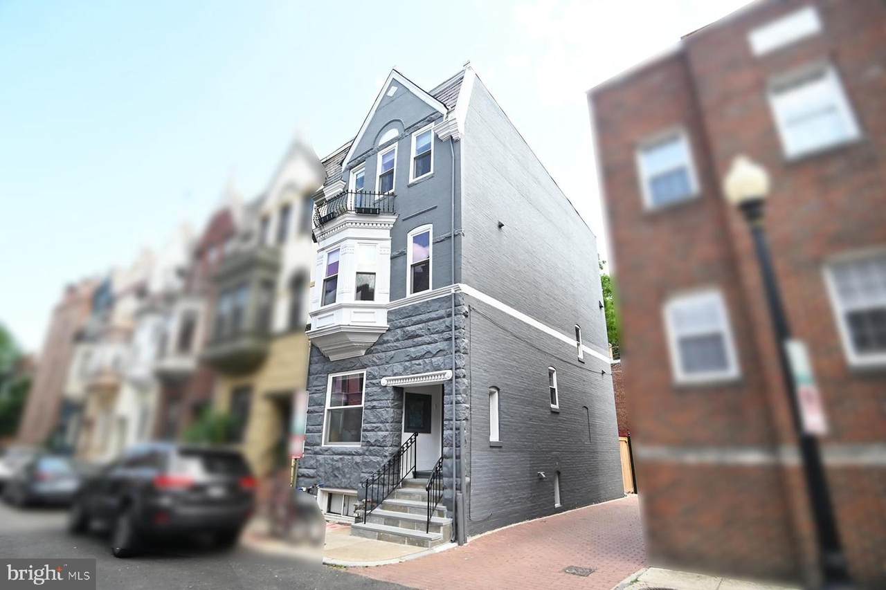 1814 Riggs Place - Photo 1