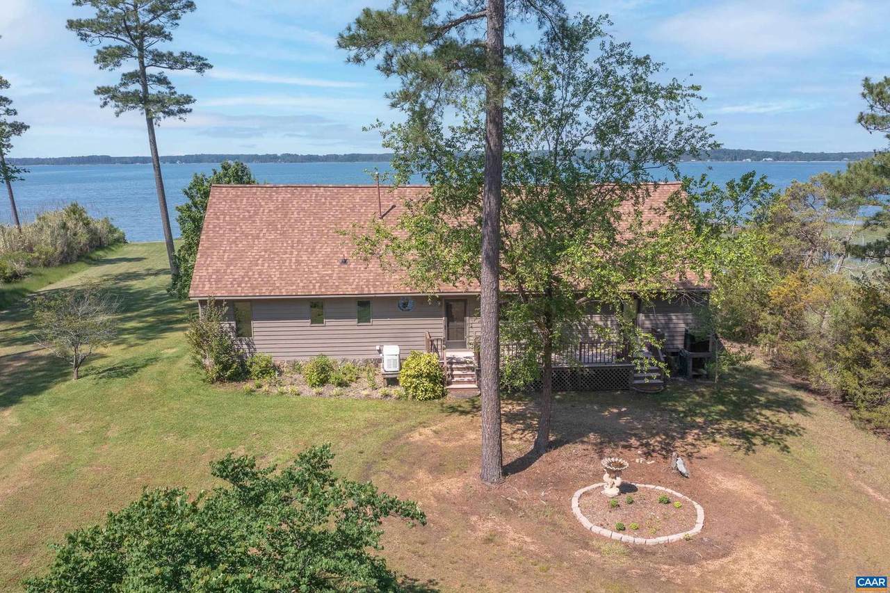 672 Northwood Cv - Photo 1