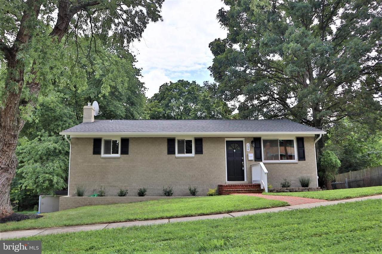 208 Hannes Street - Photo 1