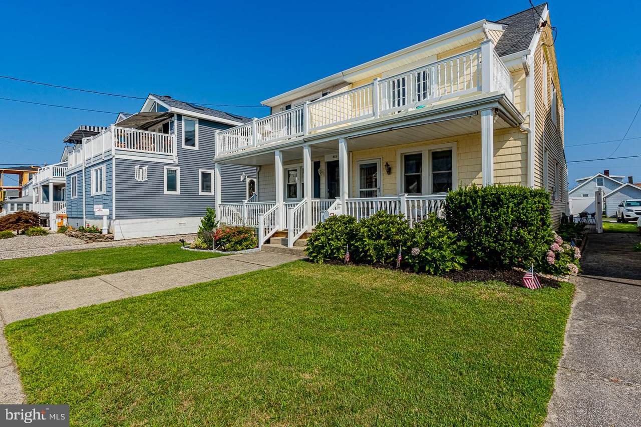 411 Bay Avenue - Photo 1