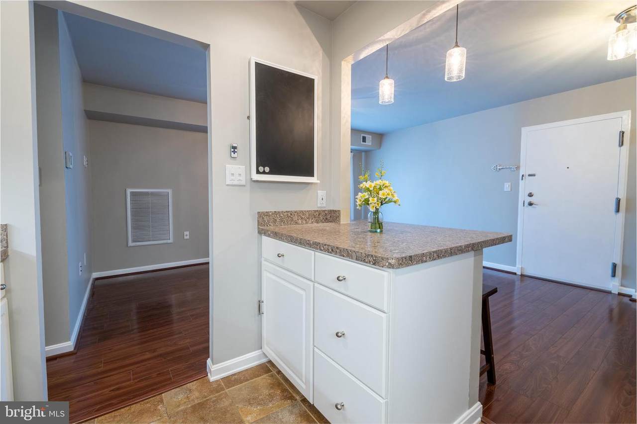 327 Saint Marys Avenue - Photo 1