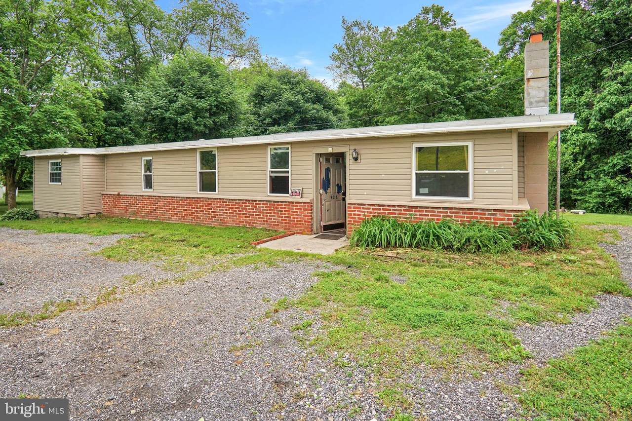 925 Plunkert Road - Photo 1
