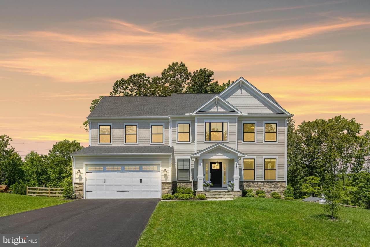 120 Black Hawk Drive - Photo 1