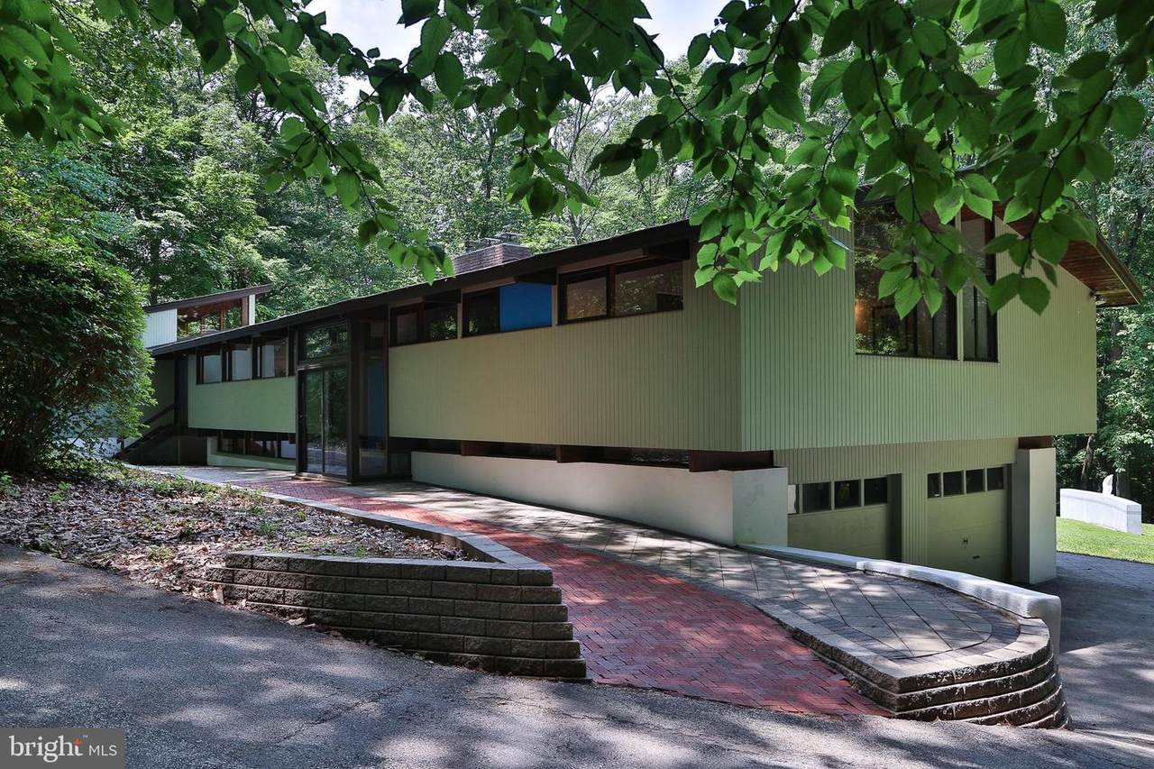 1 Deer Hollow Lane - Photo 1