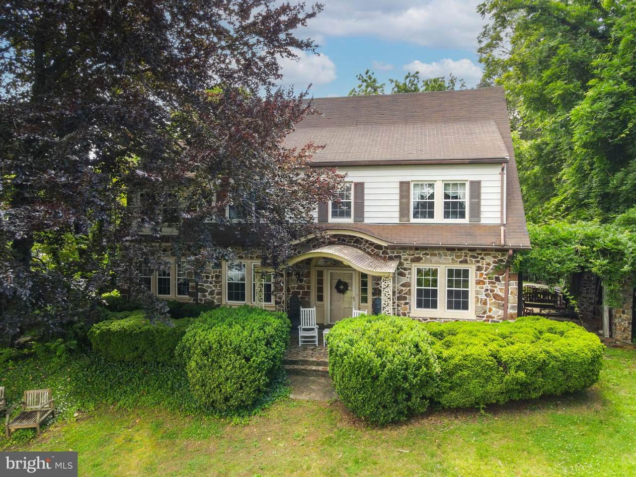 132 Court Street - Photo 1