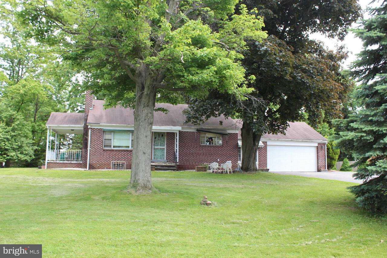 2610 Stanbridge Road - Photo 1