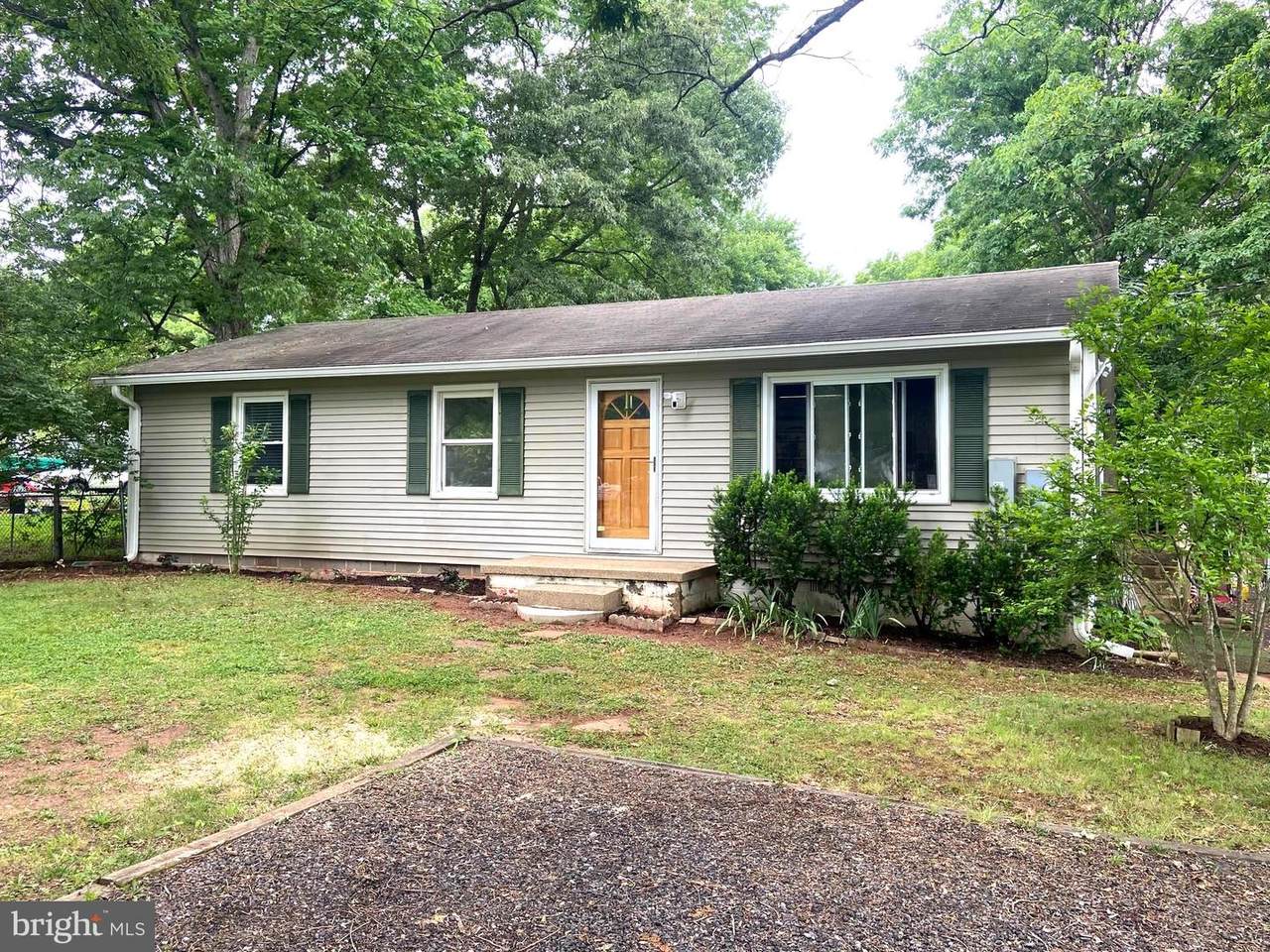 7416 Bull Run Road - Photo 1