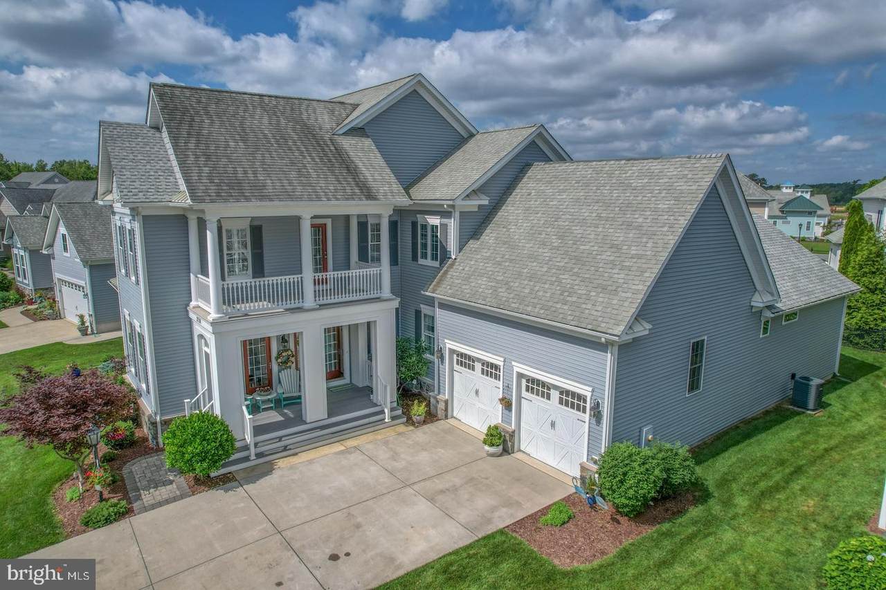 21358 CATALINA CIRCLE - Photo 1