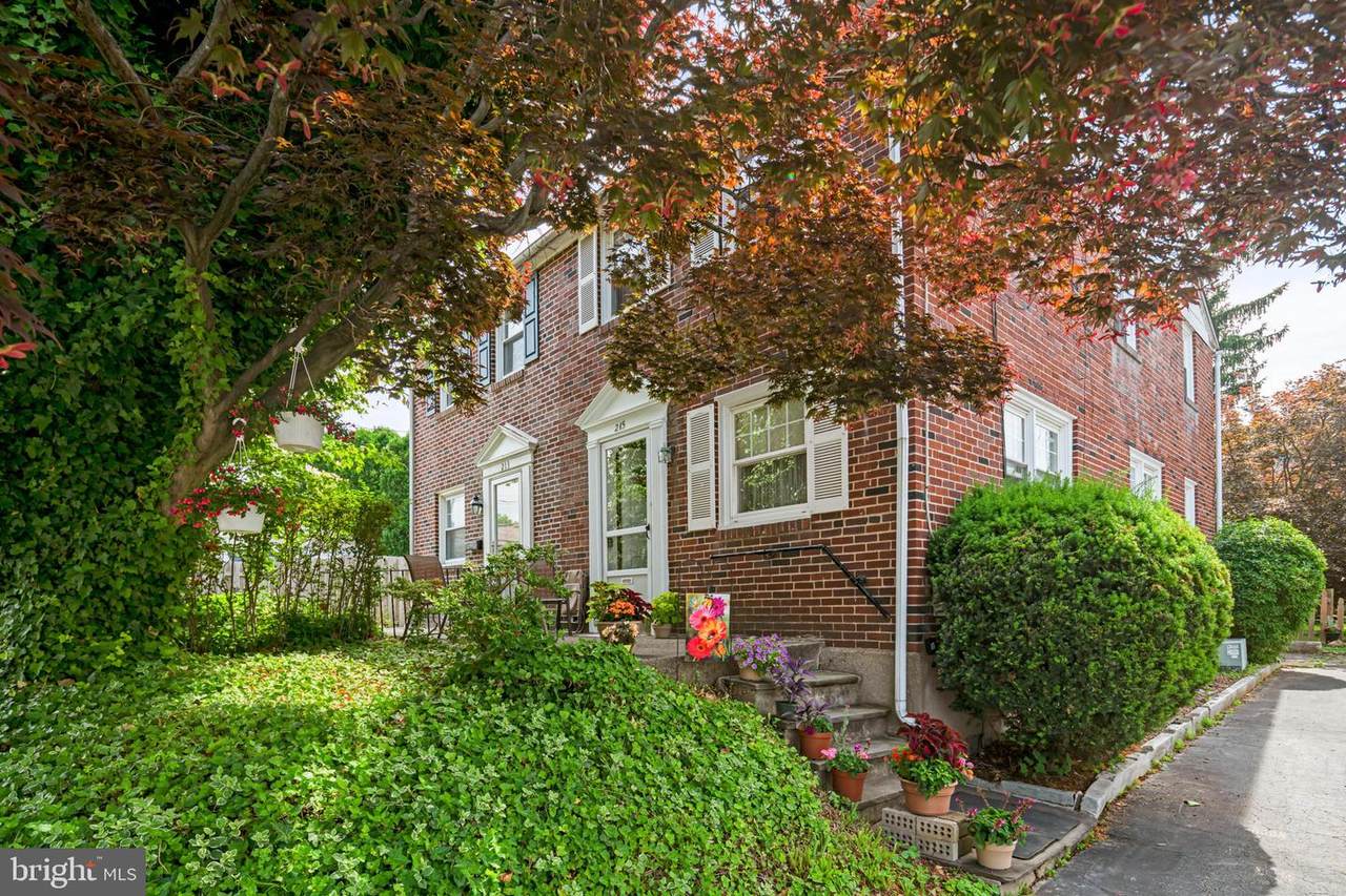 215 Bailey Road - Photo 1