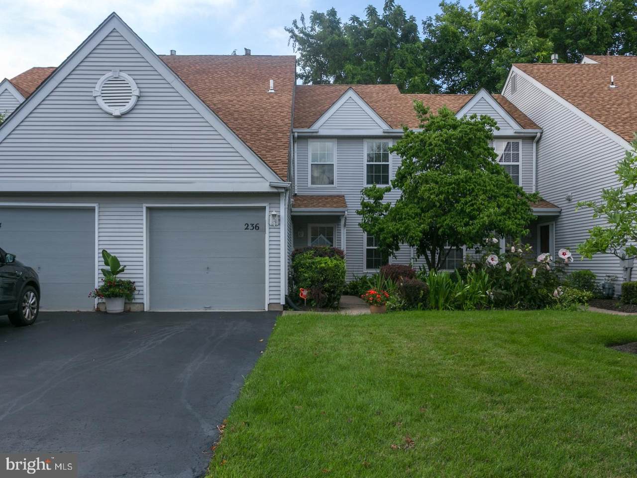 236 Birch Hollow Drive - Photo 1