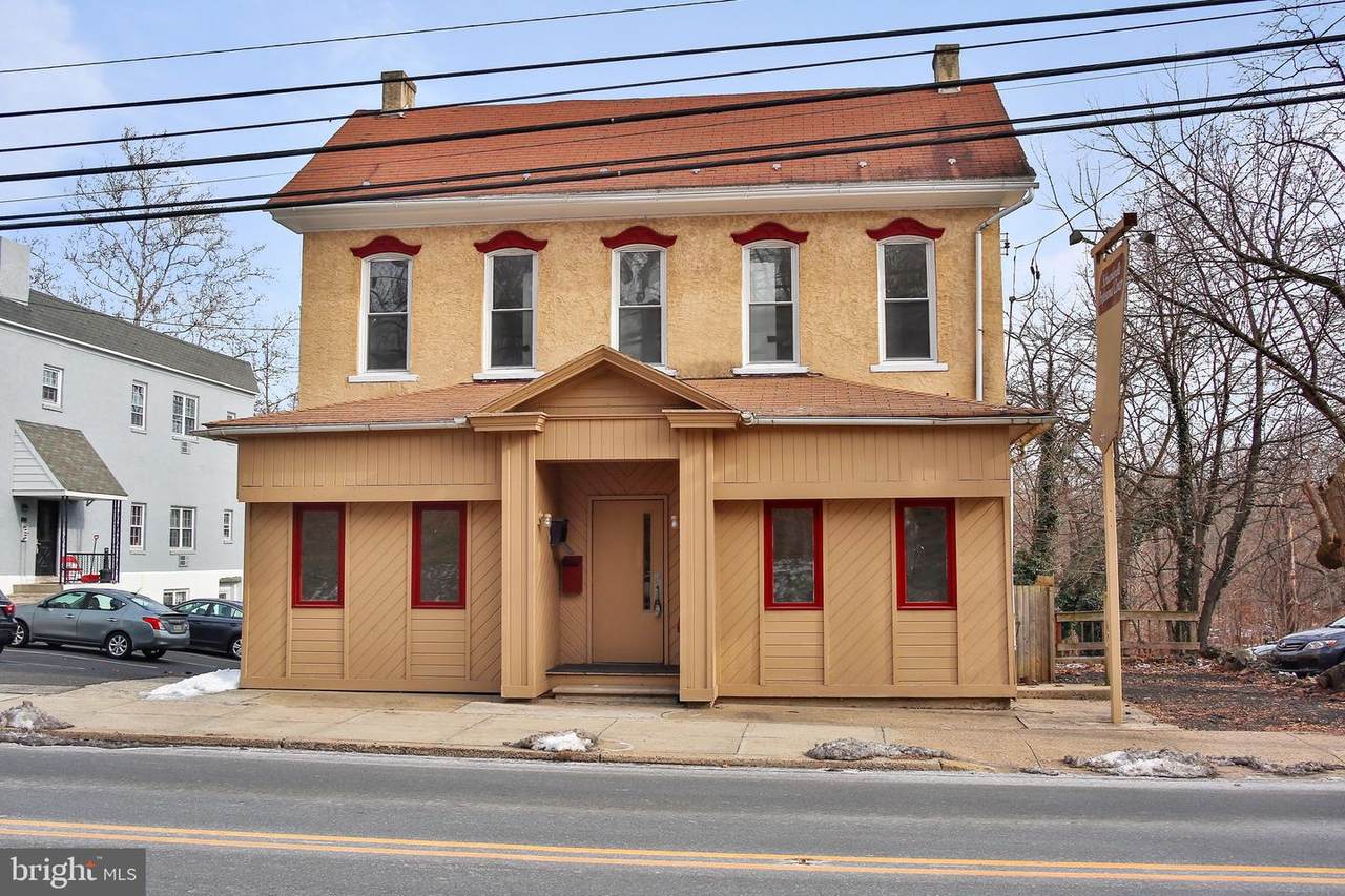 566 Main Street - Photo 1
