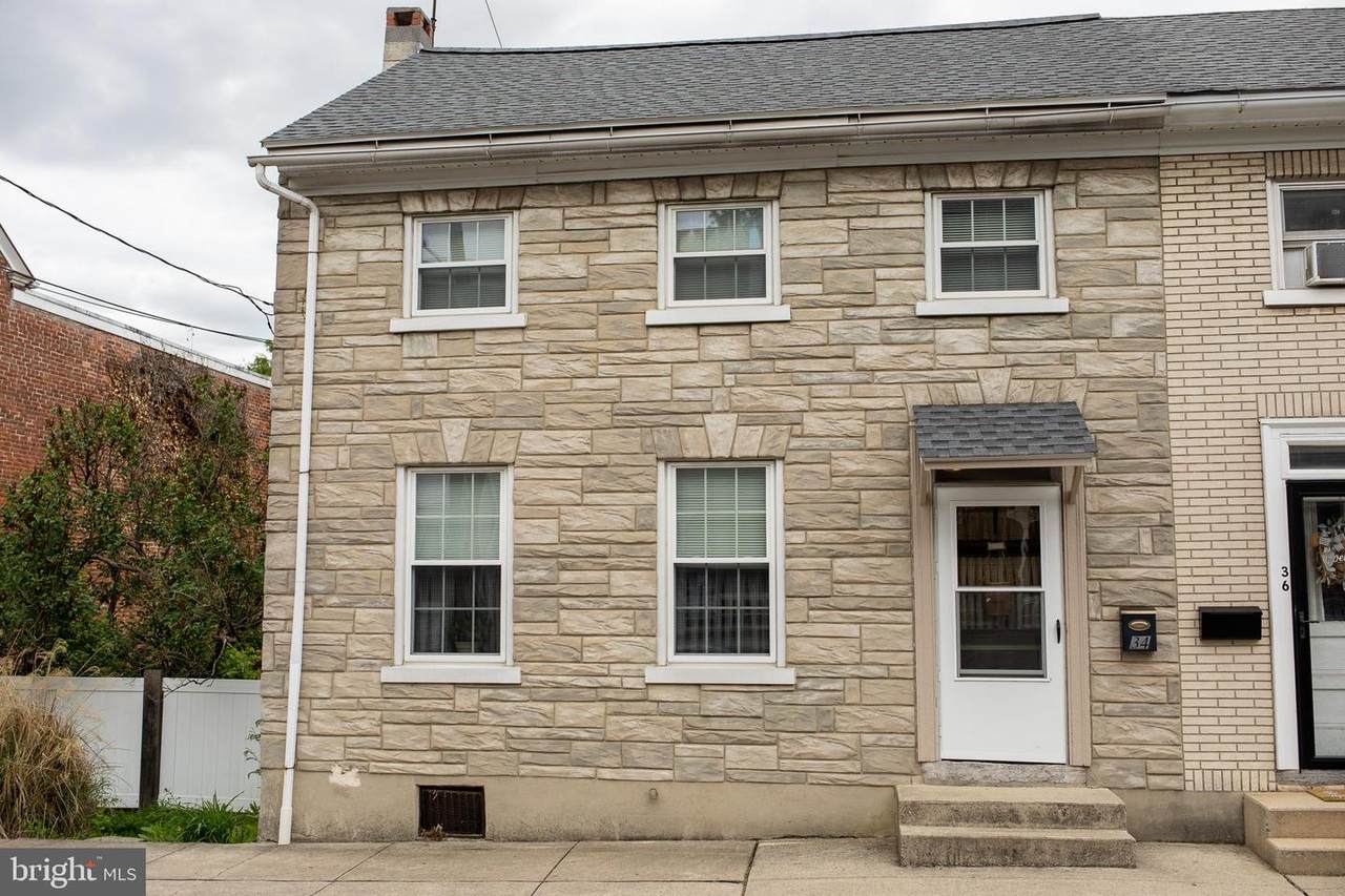 34 Whiteoak Street - Photo 1