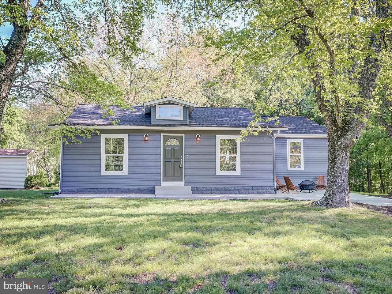 14947 Dumfries Road - Photo 1